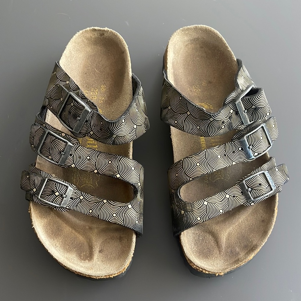 Birkenstocks (36/ 5.5)